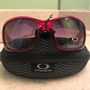 Oakley Ravis Fringe sunglasses